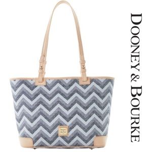 NWT Dooney & Bourke Chevron Small Leisure Shopper